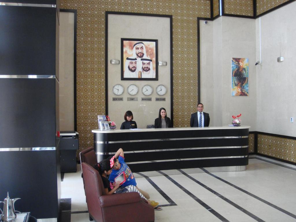 パラゴン ホテル アブダビ エクステリア 写真